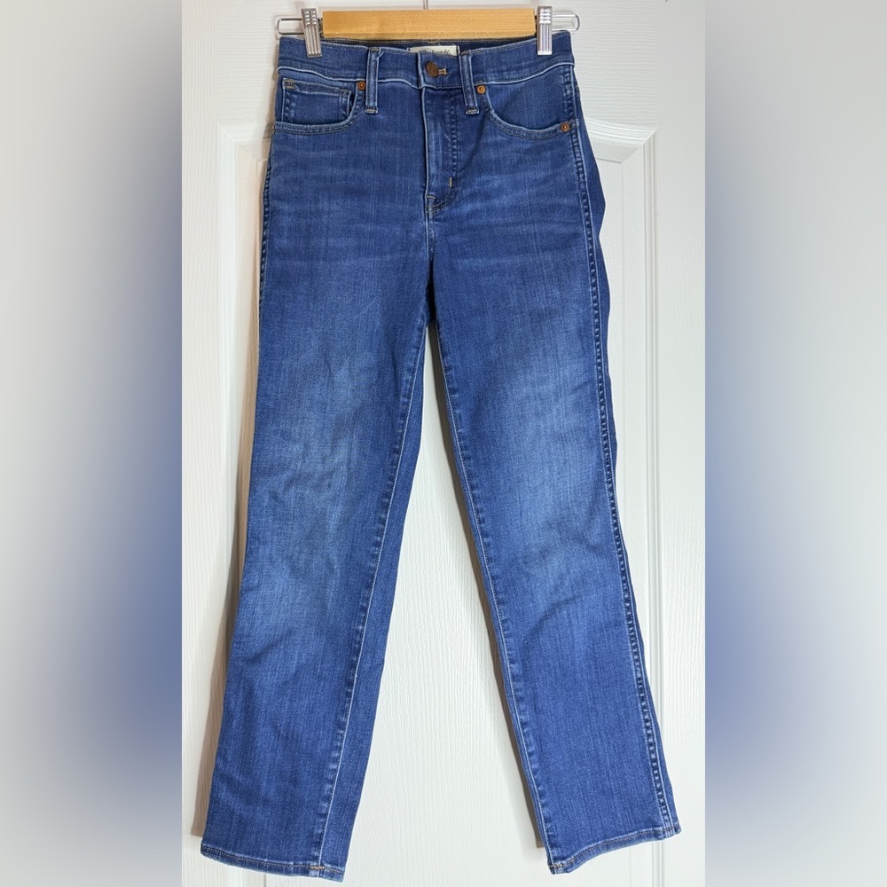 Madewell Stovepipe Straight Leg Jeans in Medium Blue Denim, Size 24